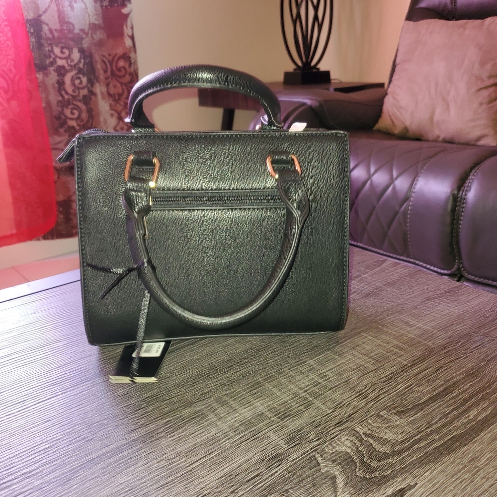 Beautiful bag - Picture 2 of 2